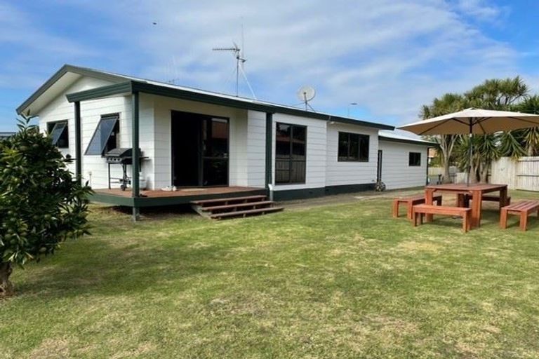 Photo of property in 35 Metro Avenue, Nawton, Hamilton, 3200