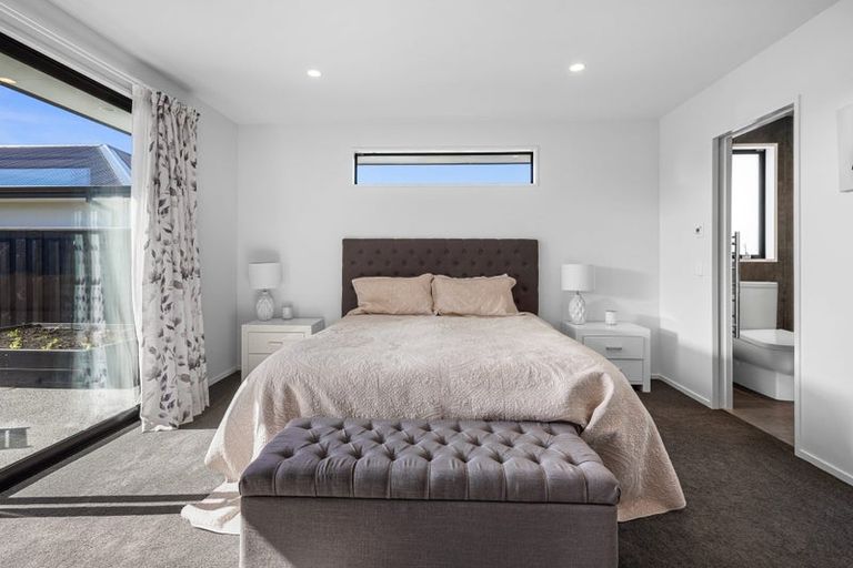 Photo of property in 5 Tuaki Street, Pegasus, 7612