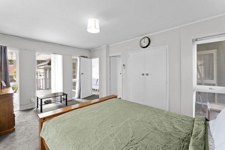 Photo of property in 7 Phoenix Place, Papatoetoe, Auckland, 2025