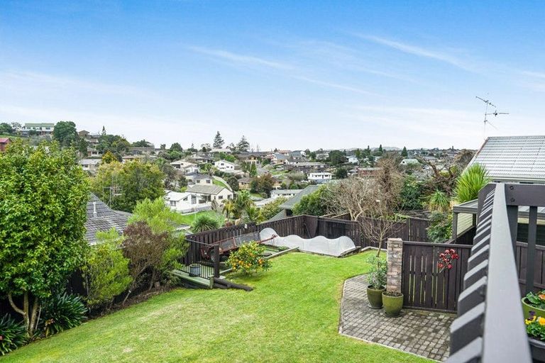 Photo of property in 14 Vincent Place, Dinsdale, Hamilton, 3204