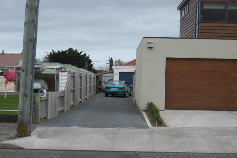 Photo of property in 39 Bristol Street, Levin, 5510