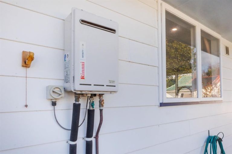 Photo of property in 181a Bridge Street, Bulls, 4818