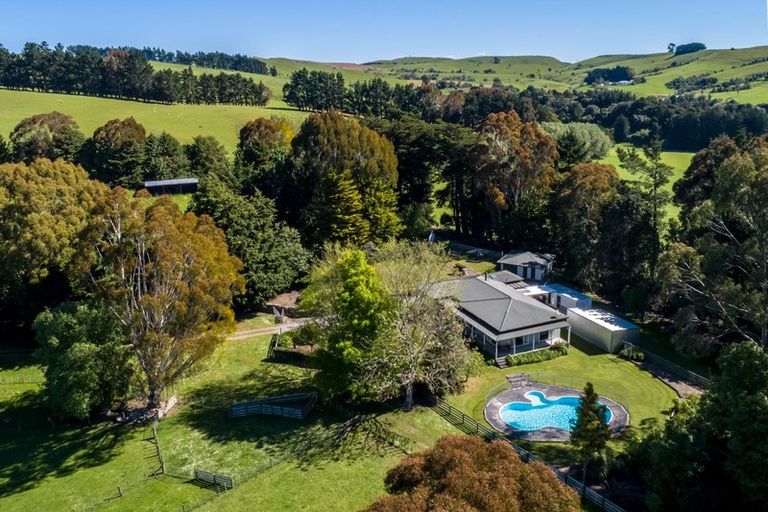 Photo of property in 1031 Admiral Road, Admiral Hill, Masterton, 5883