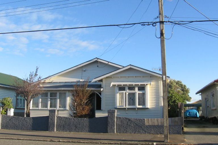 Photo of property in 10 Heretaunga Street, Petone, Lower Hutt, 5012
