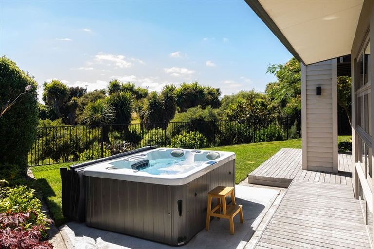 Photo of property in 49 Mariposa Crescent, Aidanfield, Christchurch, 8025