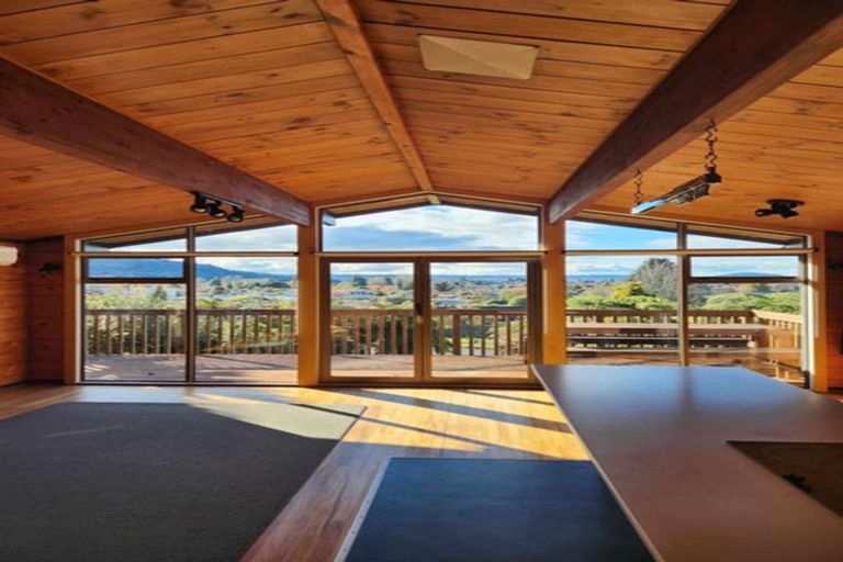 Photo of property in 17 Westbourne Avenue, Pomare, Rotorua, 3015