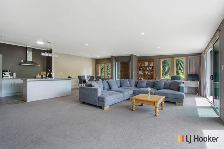 Photo of property in 71 Athenree Road, Athenree, Waihi Beach, 3177