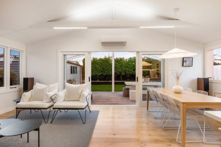 Photo of property in 15 David Street, Bayswater, Auckland, 0622