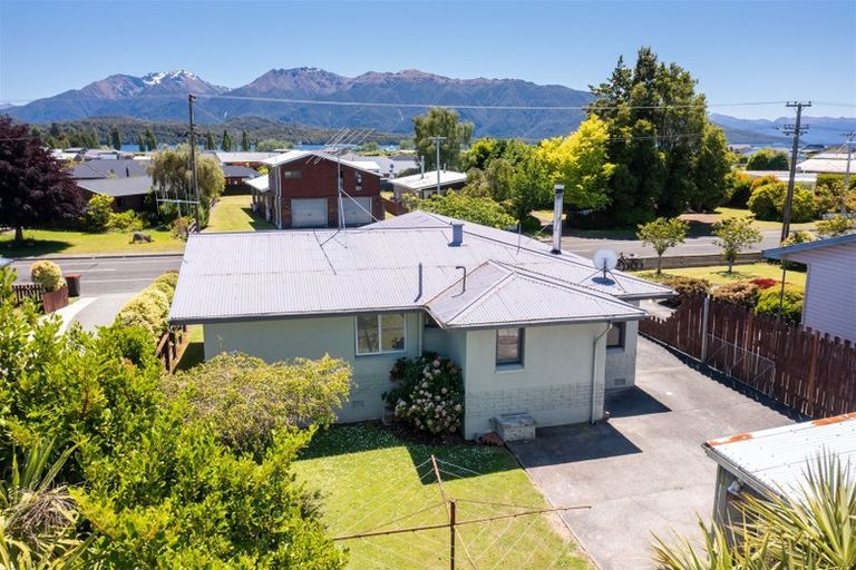 Photo of property in 64 Matai Street, Te Anau, 9600
