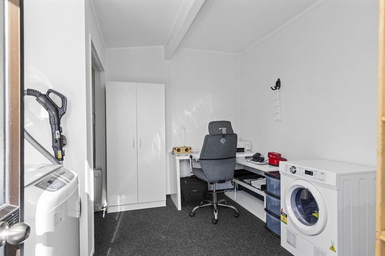 Photo of property in 36b Clare Street, Cambridge, 3434