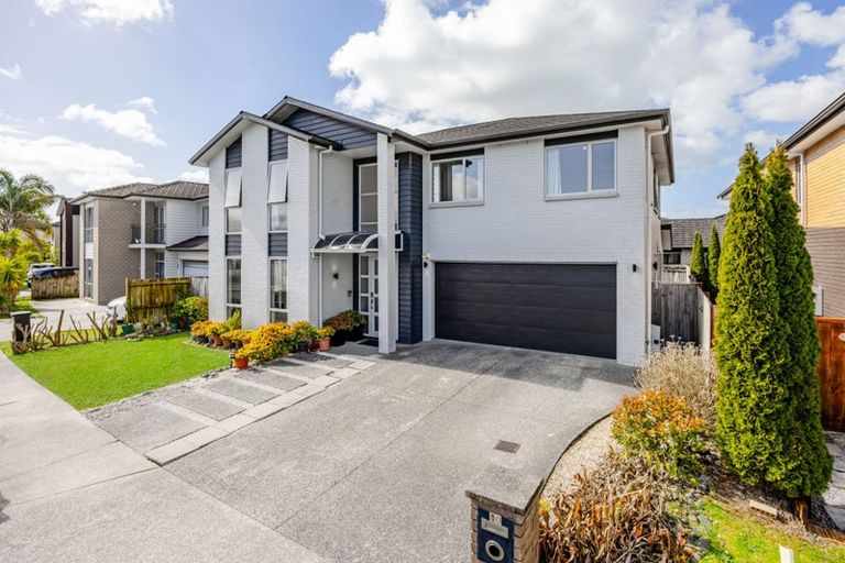 Photo of property in 10 Helianthus Avenue, Flat Bush, Auckland, 2019