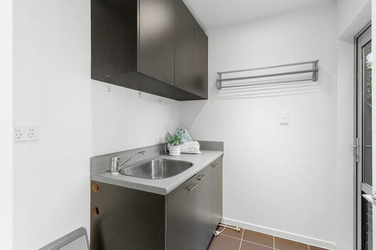 Photo of property in 16a Webb Street, St Albans, Christchurch, 8014