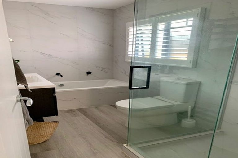 Photo of property in 24 Saint Leonards Road, Devonport, Auckland, 0624