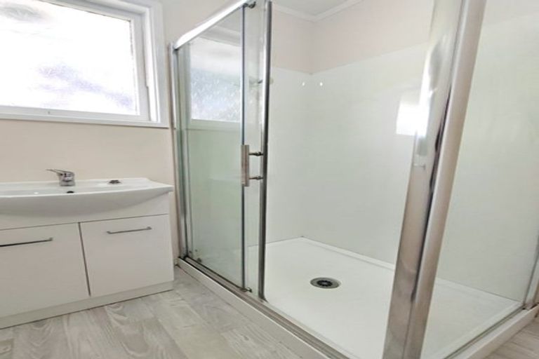 Photo of property in 9 Lachlan Place, Favona, Auckland, 2024