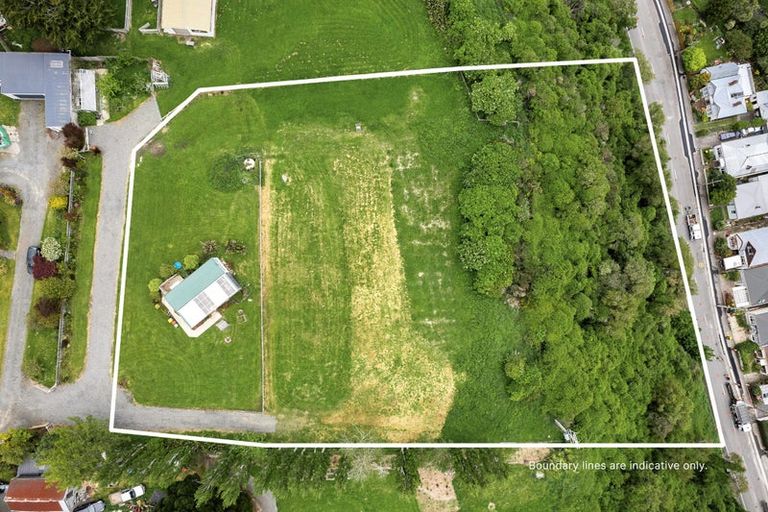 Photo of property in 15 Dunedin-waitati Road, Dalmore, Dunedin, 9010