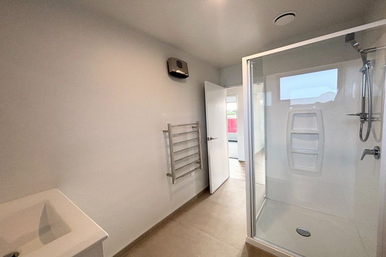 Photo of property in 1/58 Bamford Street, Woolston, Christchurch, 8023