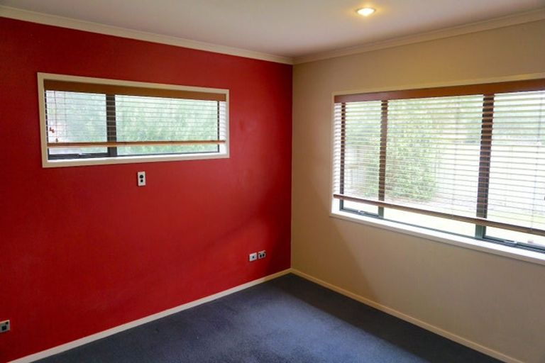 Photo of property in 5 Duntrune Road, Flat Bush, Auckland, 2016