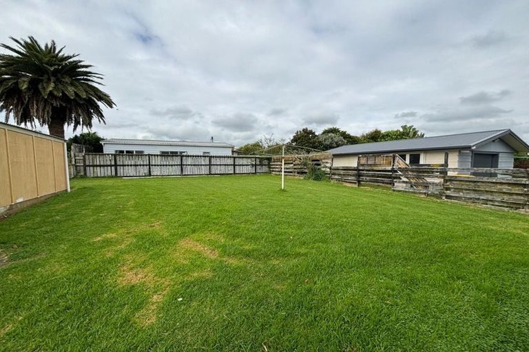 Photo of property in 184 Parklands Avenue, Bell Block, New Plymouth, 4312