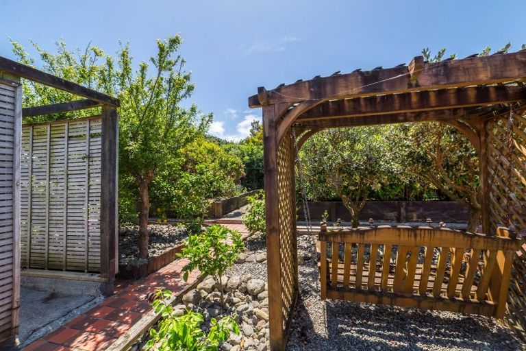 Photo of property in 9 Moore Street, Featherston, 5710