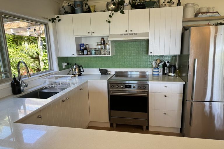 Photo of property in 187 Kuaotunu Wharekaho Road, Kuaotunu, Whitianga, 3592