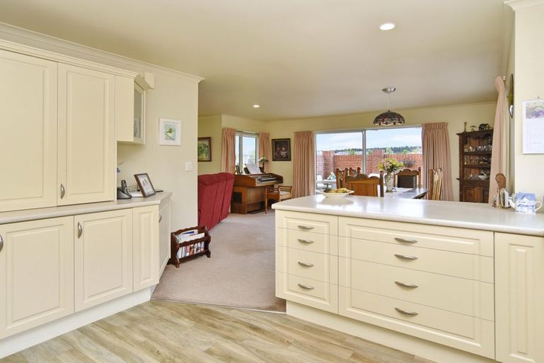 Photo of property in 48 Lamorna Road, Parklands, Christchurch, 8083