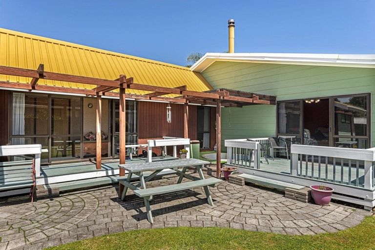 Photo of property in 16 Gardner Place, Inner Kaiti, Gisborne, 4010