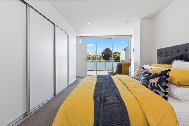 Photo of property in 2/1 Riro Street, Hamilton East, Hamilton, 3216