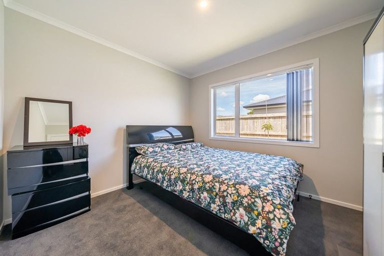 Photo of property in 2 Climie Way, Trentham, Upper Hutt, 5018