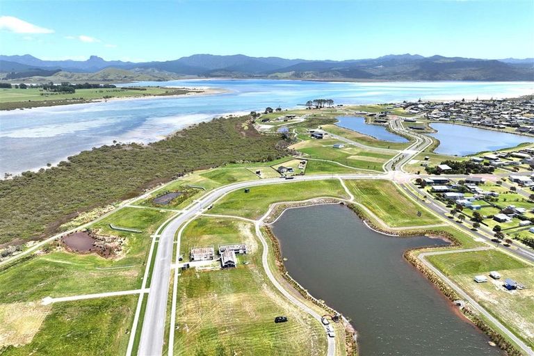 Photo of property in 298 Harbour Drive, Matarangi, Whitianga, 3592