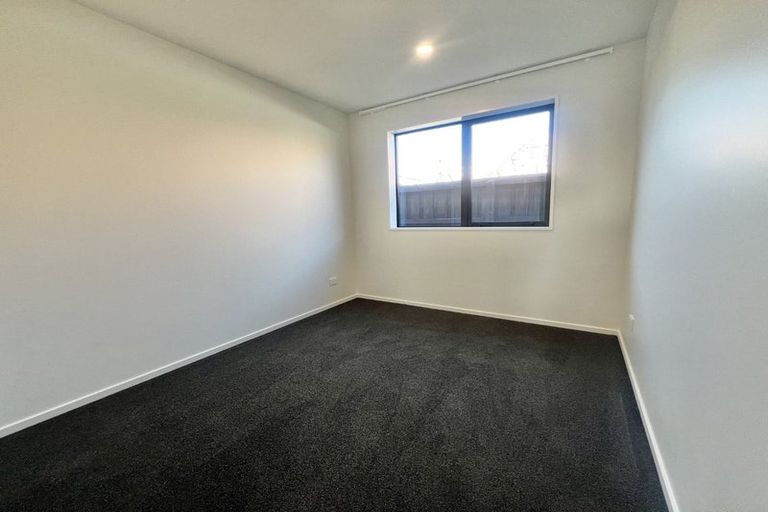 Photo of property in 28 Hanmer Crescent, Rangiora, 7400