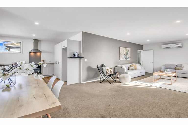 Photo of property in 24 Sinclair Street, New Brighton, Christchurch, 8083