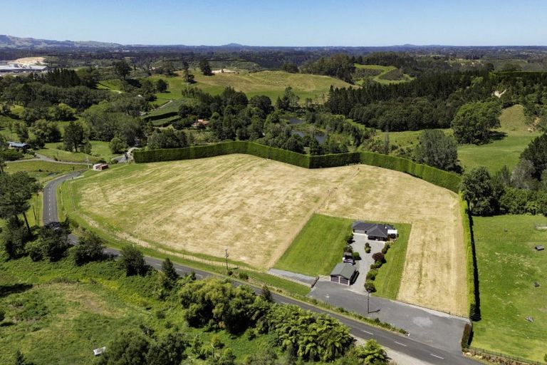 Photo of property in 100 Tebbutt Road, Lower Kaimai, Tauranga, 3171