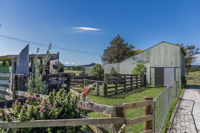 Photo of property in 42 Guy Road, Kaipara Flats, Warkworth, 0981