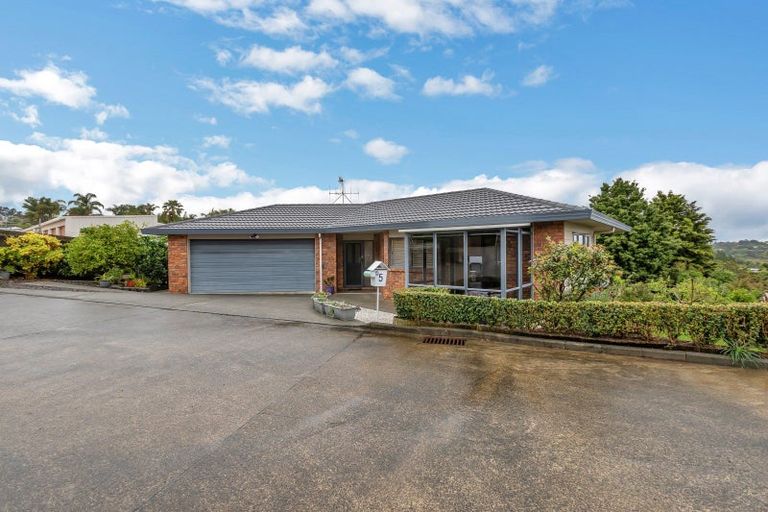 Photo of property in 5 Noone Close, Onerahi, Whangarei, 0110