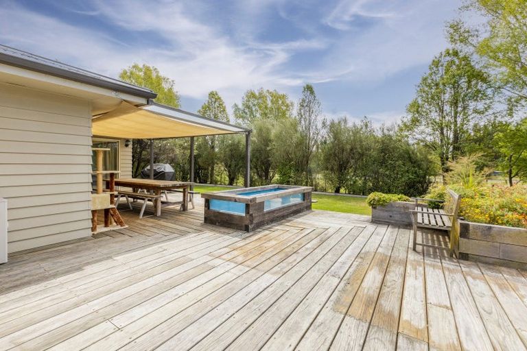 Photo of property in 345 White Road, Waipawa, Otane, 4277