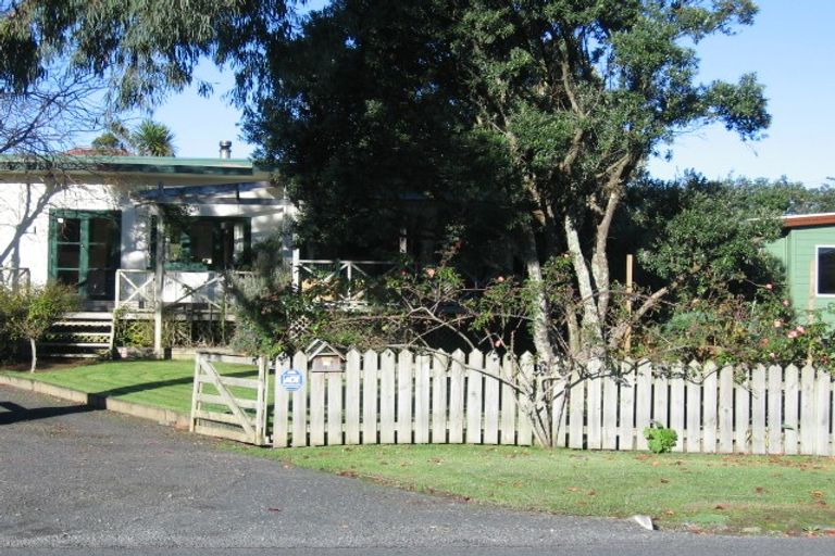 Photo of property in 17 Beachlands Road, Beachlands, Auckland, 2018