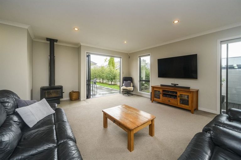 Photo of property in 114 Linton Street, West End, Palmerston North, 4410