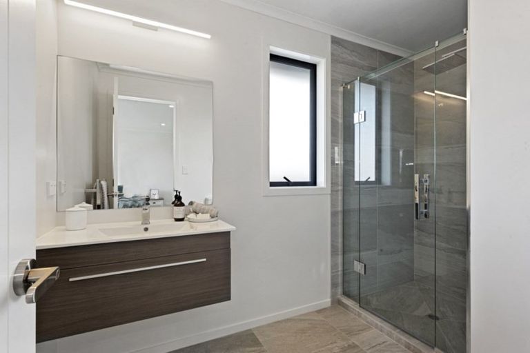 Photo of property in 14 Wyrall Way, Chartwell, Hamilton, 3210