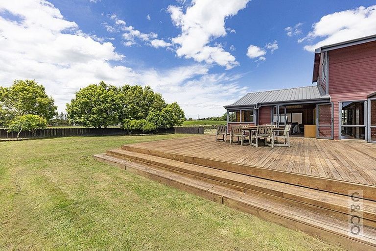 Photo of property in 522 State Highway 16, Kumeu, 0892