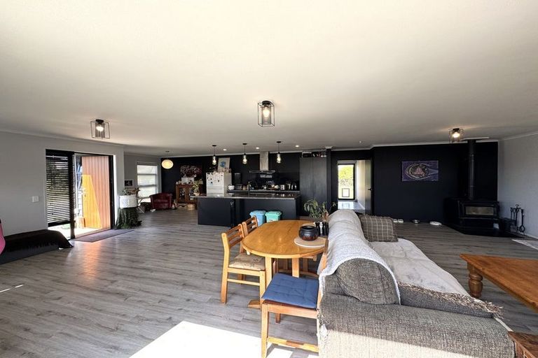 Photo of property in 24 Saint Catherine Street, Kaitangata, 9210