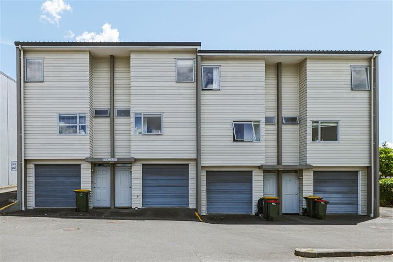 Photo of property in 61/7 Kelvin Hart Drive, East Tamaki, Auckland, 2013