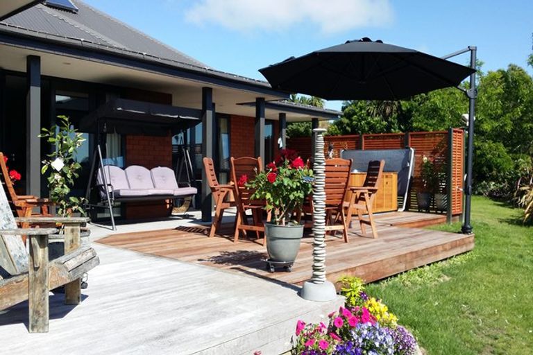 Photo of property in 38 Downs Road, Geraldine, 7991