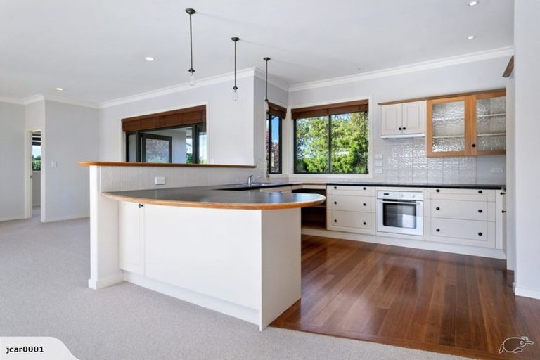 Photo of property in 100 Hooker Road, Tamahere, Hamilton, 3283