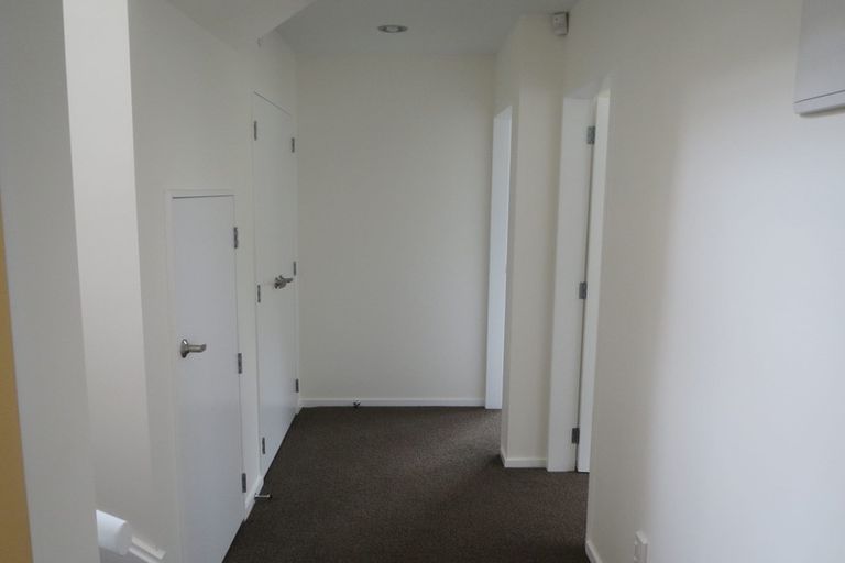 Photo of property in 34 Farnham Street, Mornington, Wellington, 6021