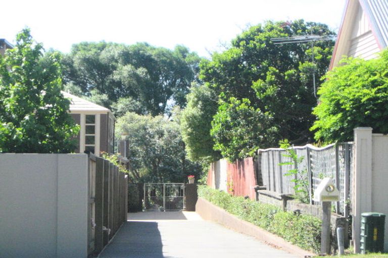 Photo of property in 303a Centaurus Road, Hillsborough, Christchurch, 8022