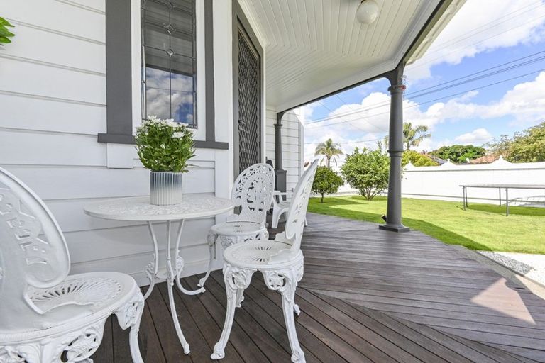 Photo of property in 625 Frederick Street, Mahora, Hastings, 4120