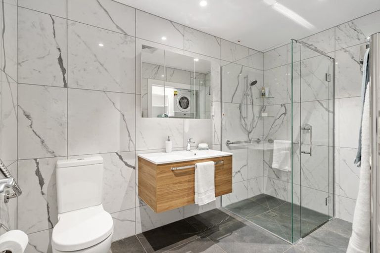 Photo of property in 98b/30 Ambassador Glade, Orewa, 0931