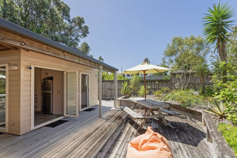 Photo of property in 25 Dunlop Drive, Pauanui, Hikuai, 3579