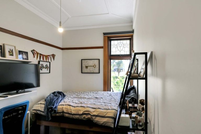 Photo of property in 14 Elizabeth Street, Mount Victoria, Wellington, 6011