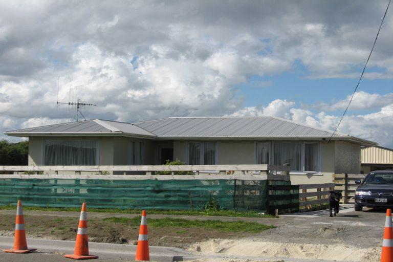 Photo of property in 96 Manuka Street, Castlecliff, Whanganui, 4501